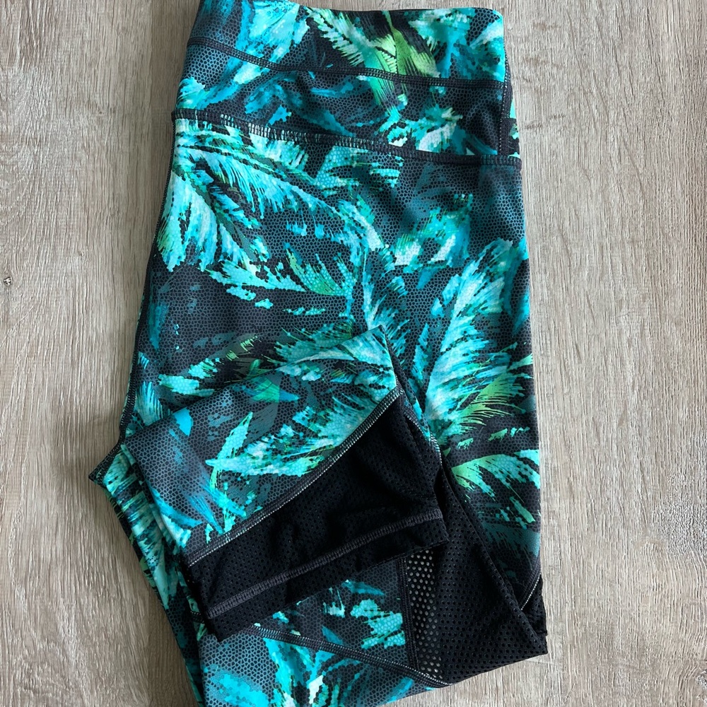 Athleta Legging- Tropical print w/ Black mesh